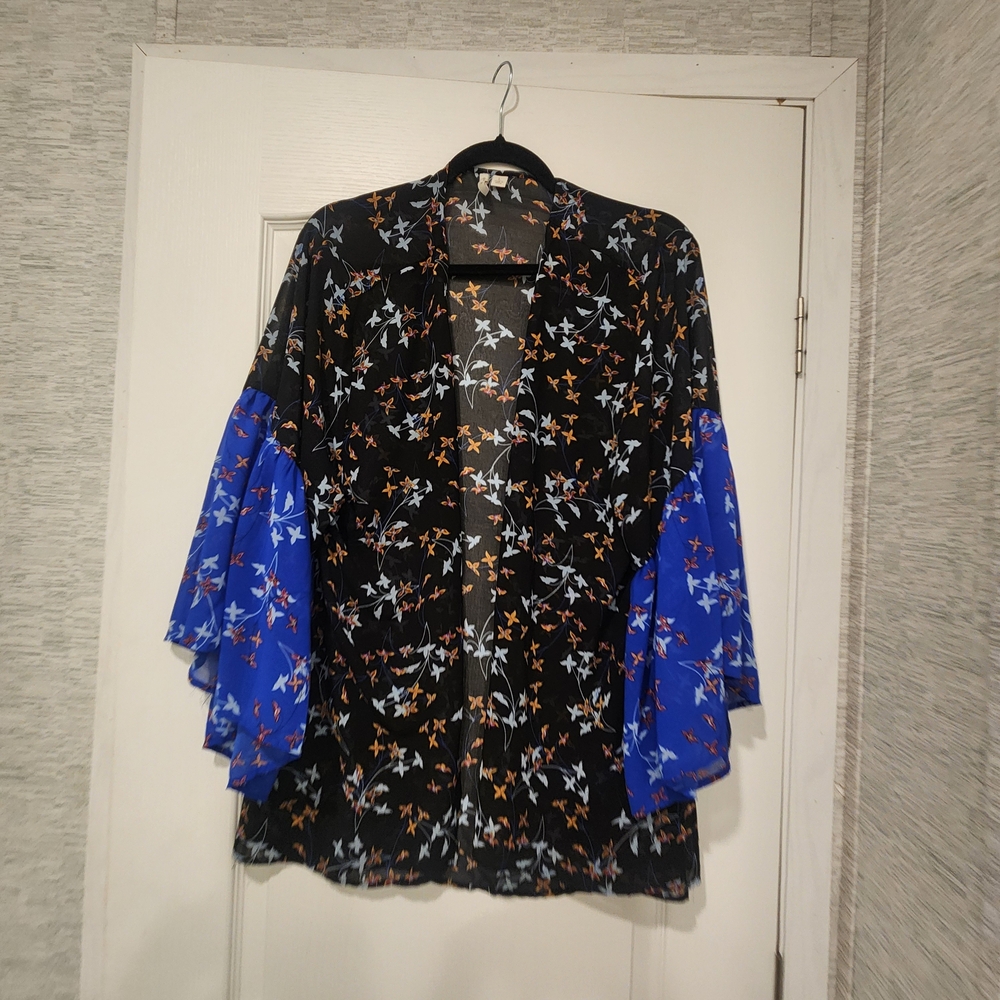 * Cato Women's Black and Blue Floral Kimono Top Size L Euc*